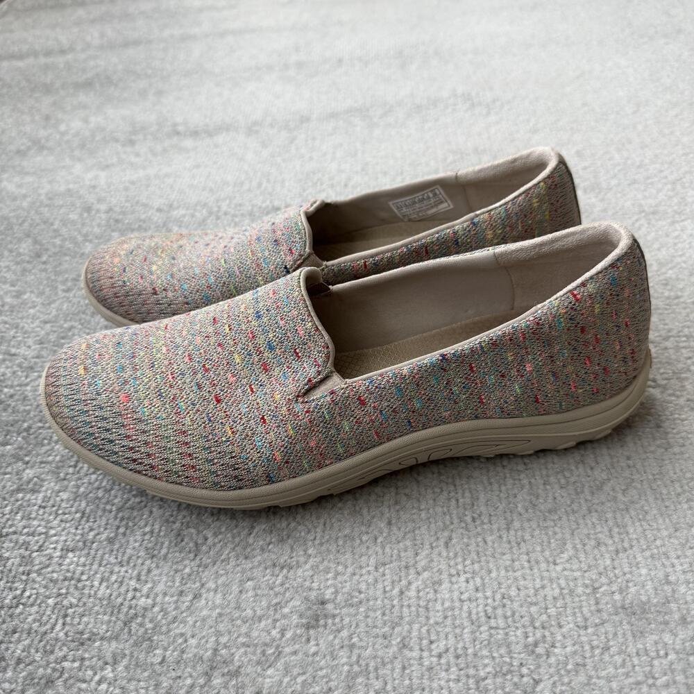 Skechers Relaxed Fit Shoes Womens Size 9.5 Beige Knit Slip On Memory Foam 49291